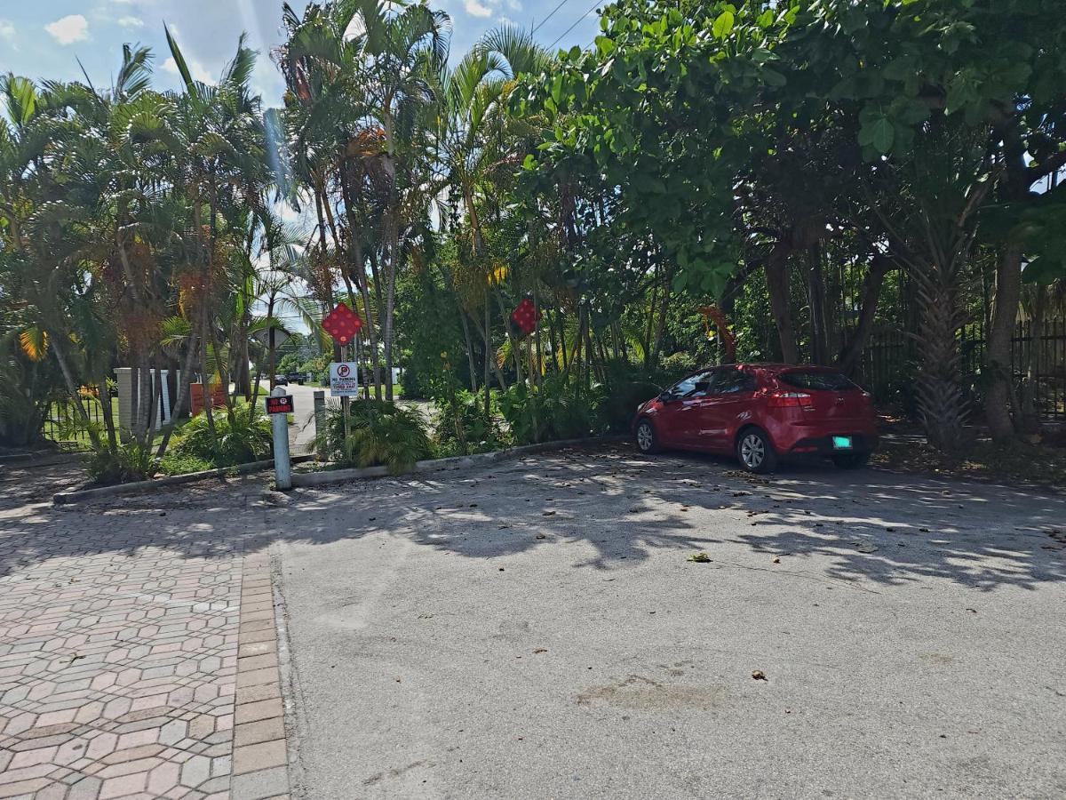 A4 - Endless Summer Rentals - Downtown Apartment Near Park, Ports, And Beach Fort Lauderdale Eksteriør billede